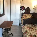 Lägenhet Vintage House For Rent 60m From Sea Baška Voda